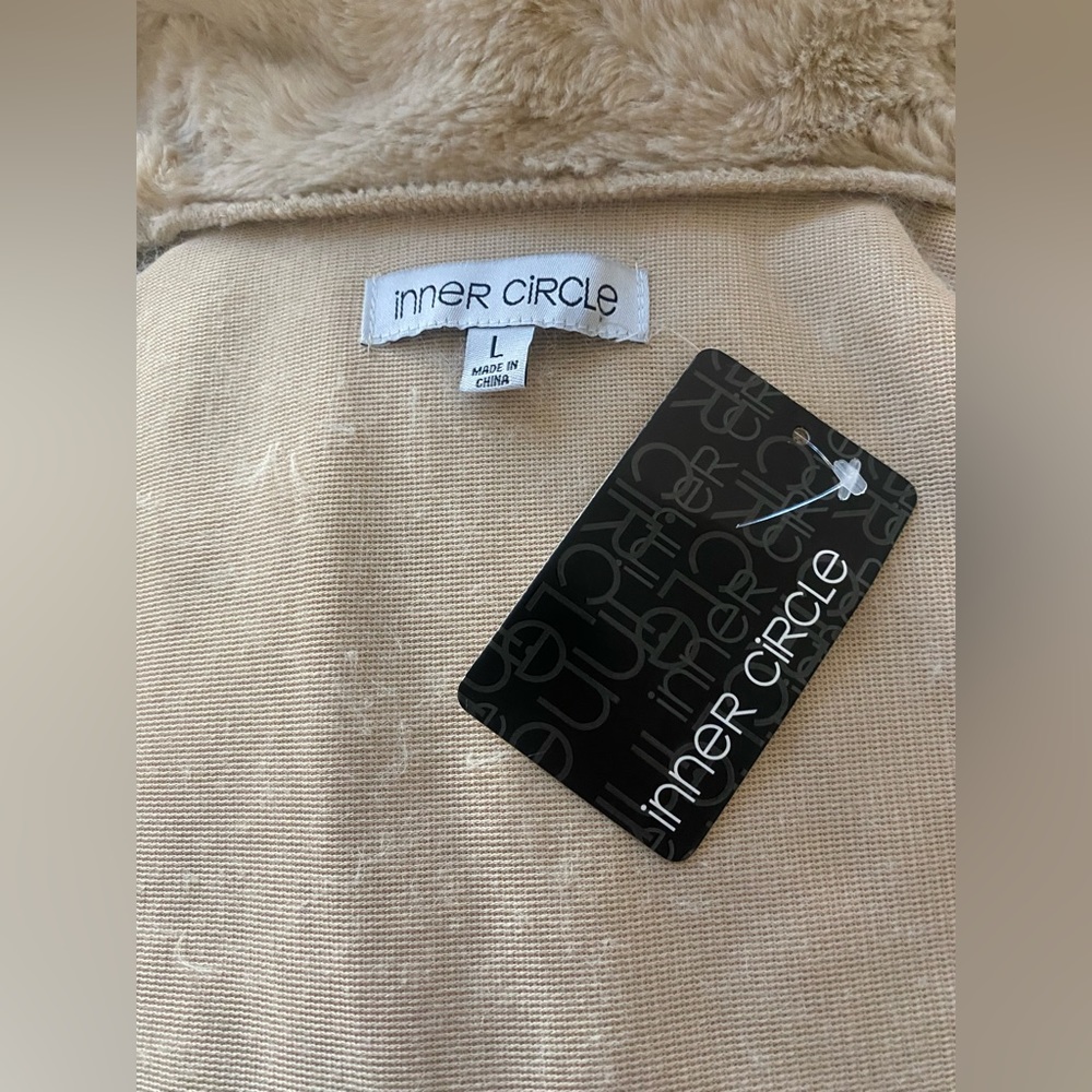 Brand New Inner Circle Jacket - Picture 6 of 6
